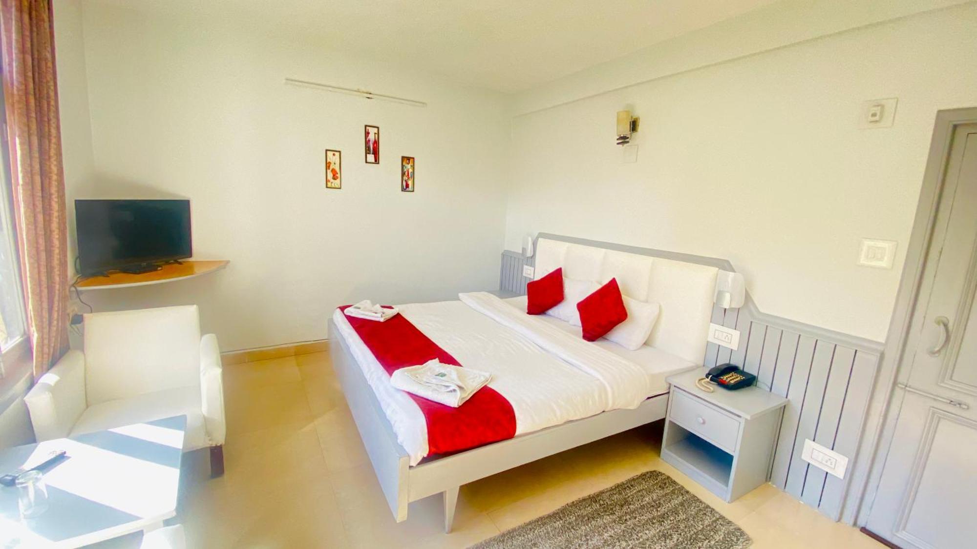 Himalayan Meadows Apartment Manali (Himachal Pradesh)