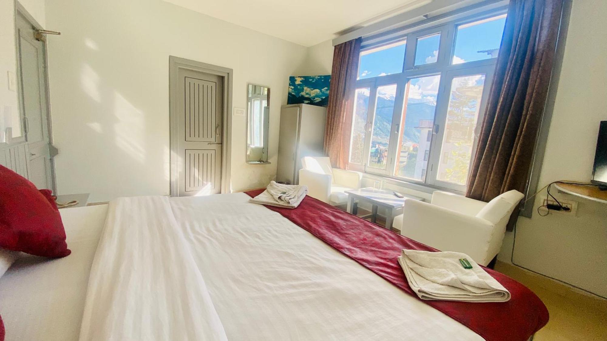 Apartment Himalayan Meadows